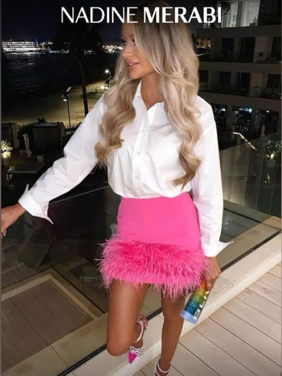 NADINE MERABI Dresses & Skirts - Nadine Merabi Mia Pink Feather Skirt, BNWT. Size L.